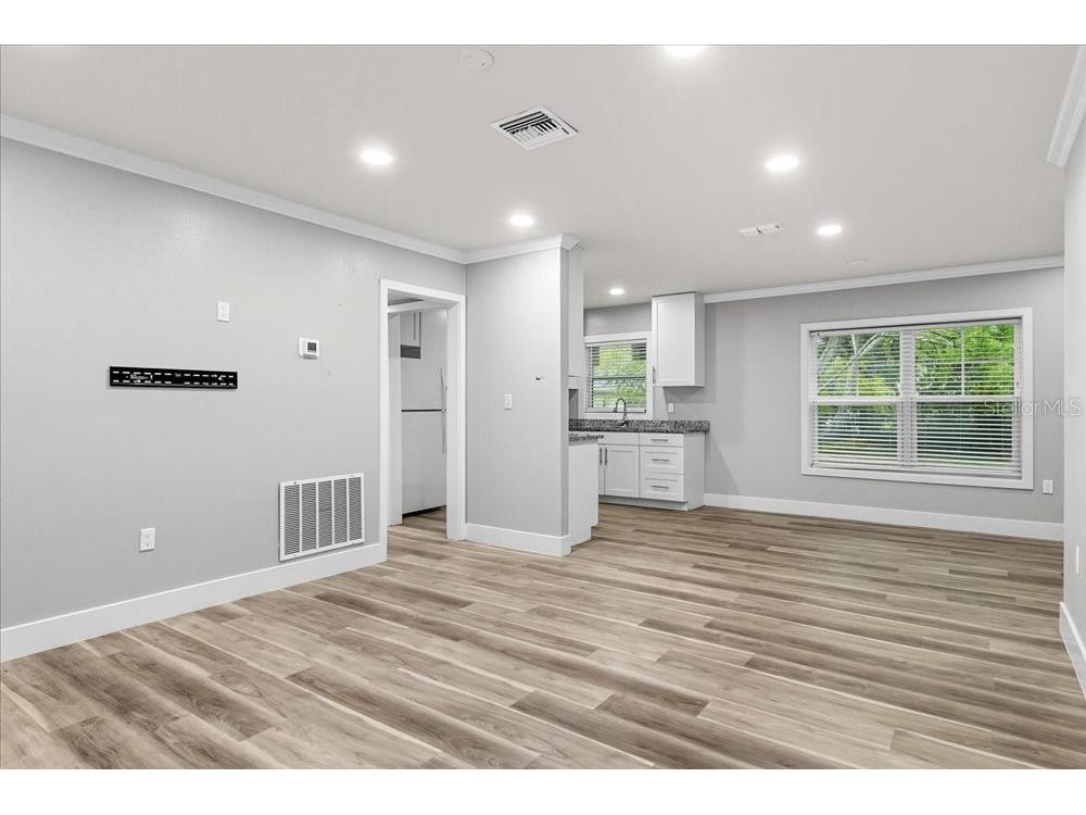 5804 Wolf Road Orlando FL 32808 O6349356 image13