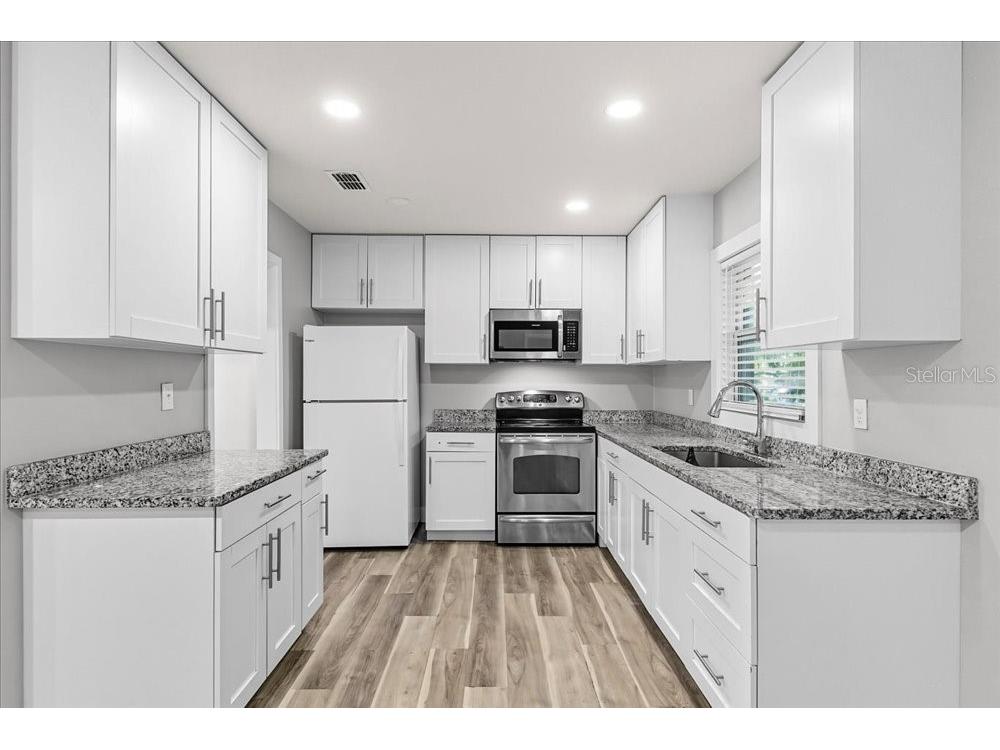 5804 Wolf Road Orlando FL 32808 O6349356 image14