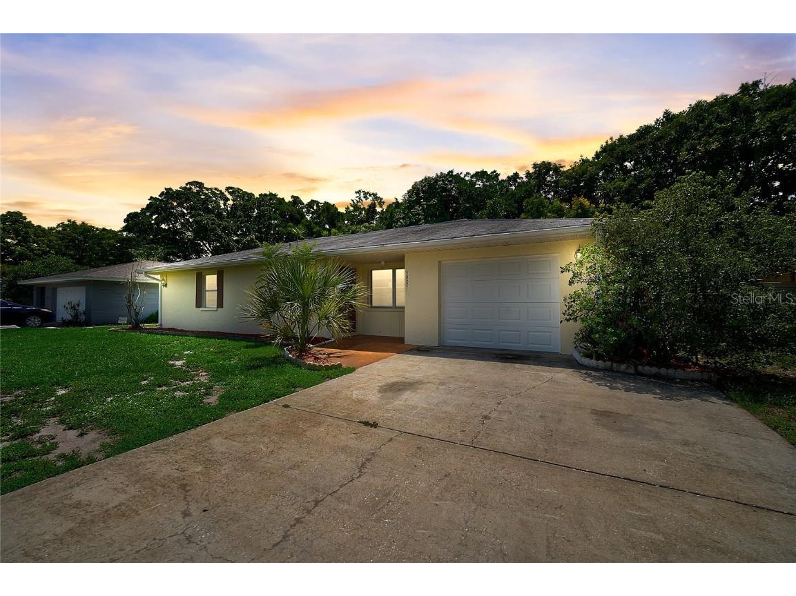 5805 3rd Avenue W Bradenton FL 34209 A4559187 image1