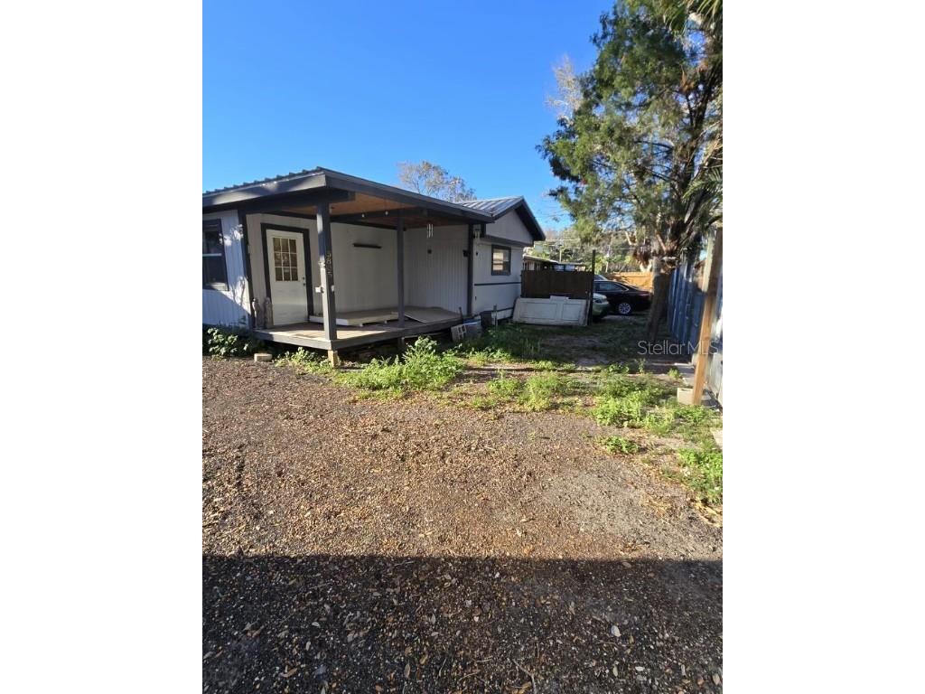 5805 Barry Lane Tampa FL 33634 TB8353217 image1