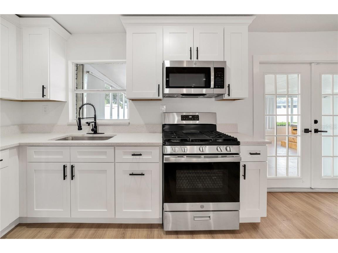 5805 Hammon Drive Tampa FL 33619 TB8436333 image5