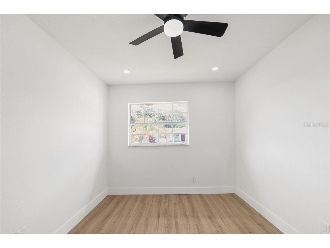 5805 Hammon Drive Tampa FL 33619 TB8436333 image9