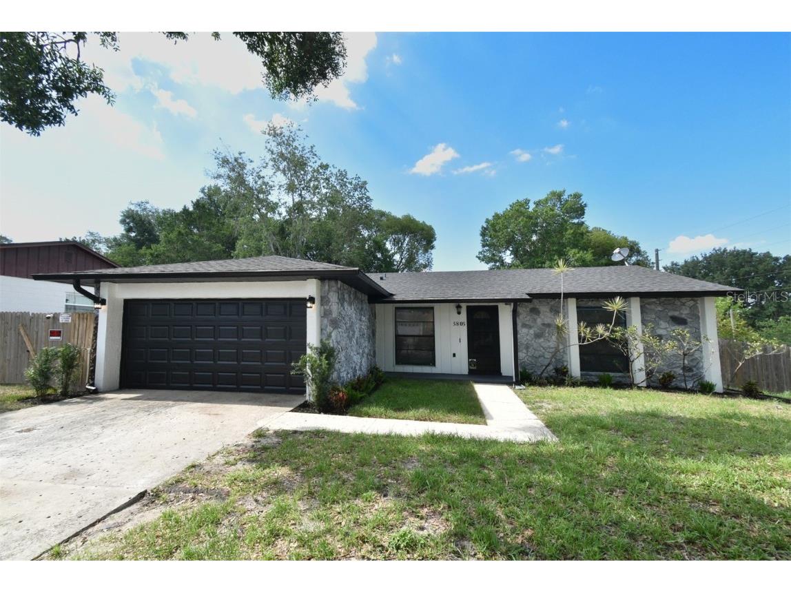 5805 Hutton Drive Orlando FL 32808 O6310774 image1