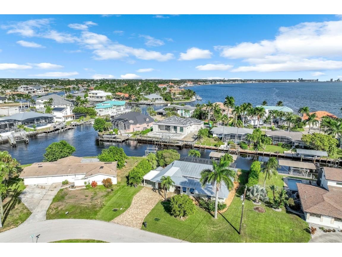 5805 SW 1st Place Cape Coral FL 33914 TB8446987 image8