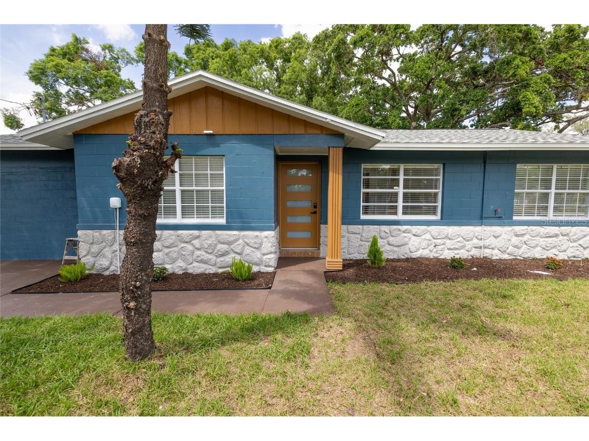 5806 12th Avenue S Tampa FL 33619 TB8370880 image1