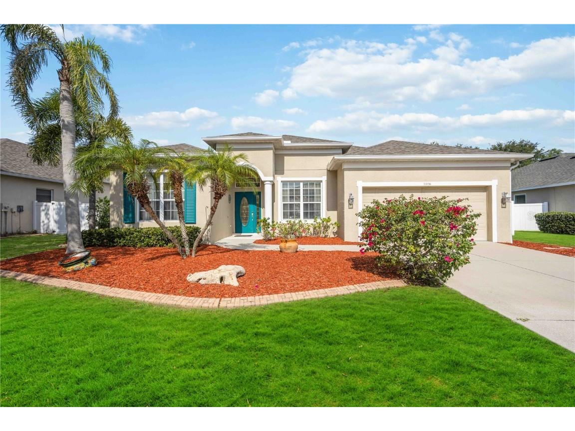 5806 43rd Court E Bradenton FL 34203 A4570506 image1