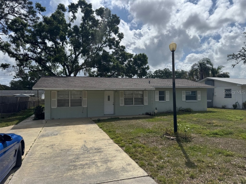 5806 Beech Street Zephyrhills FL 33542 TB8375817 image1