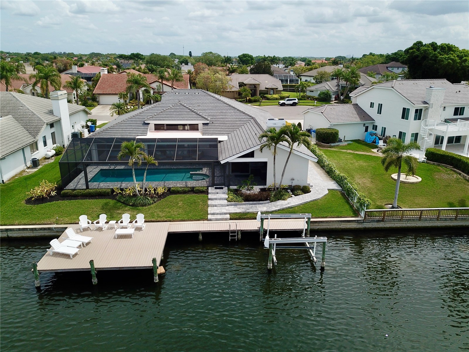 5806 Cruiser Way Tampa FL 33615 TB8495948 image1