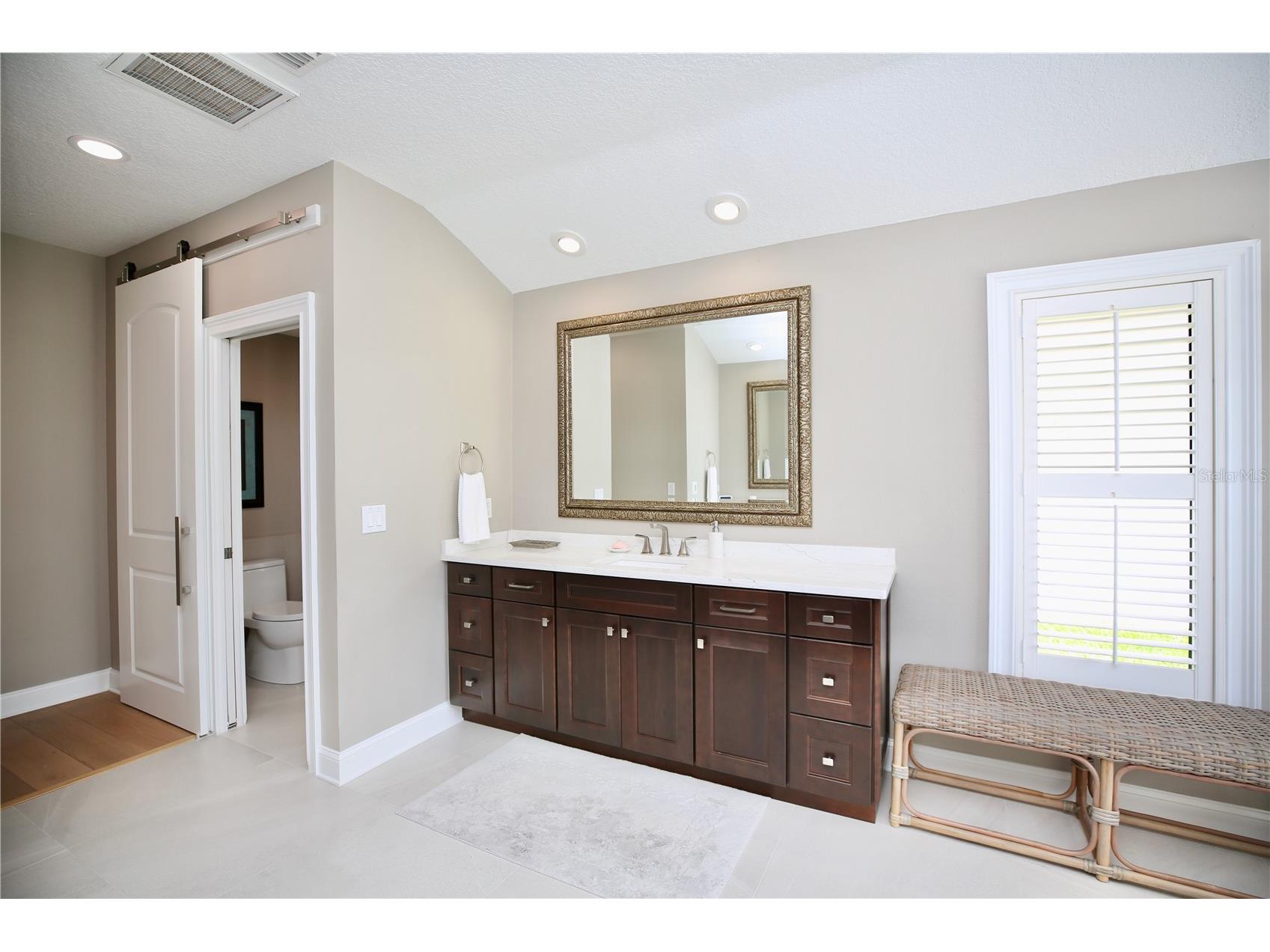 5806 Cruiser Way Tampa FL 33615 TB8495948 image38