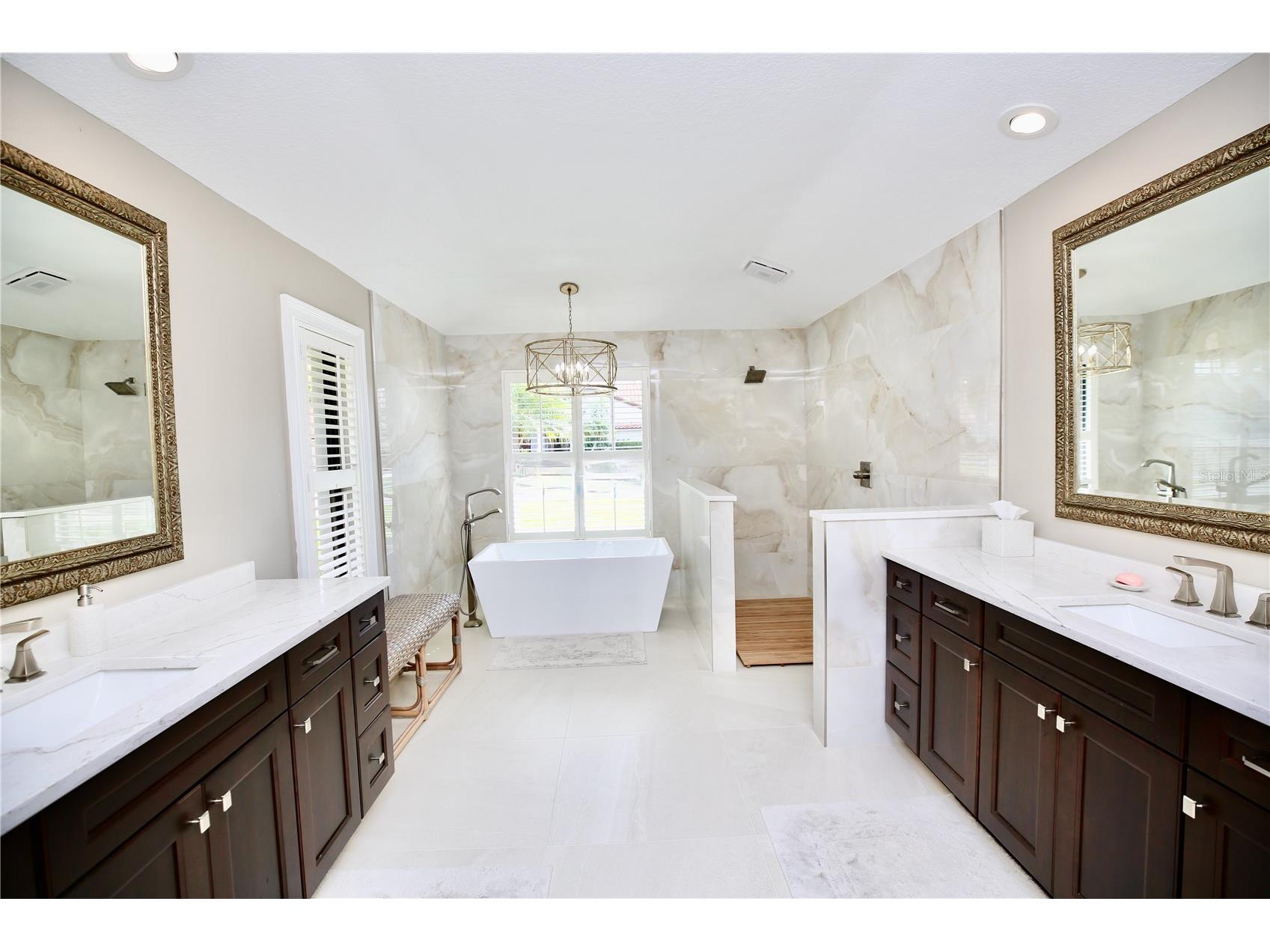5806 Cruiser Way Tampa FL 33615 TB8495948 image40