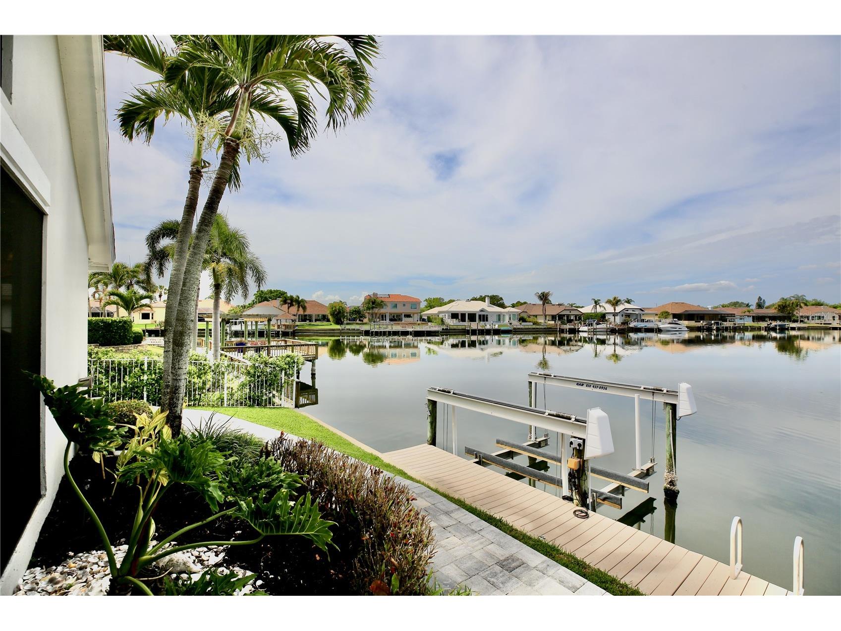 5806 Cruiser Way Tampa FL 33615 TB8495948 image80