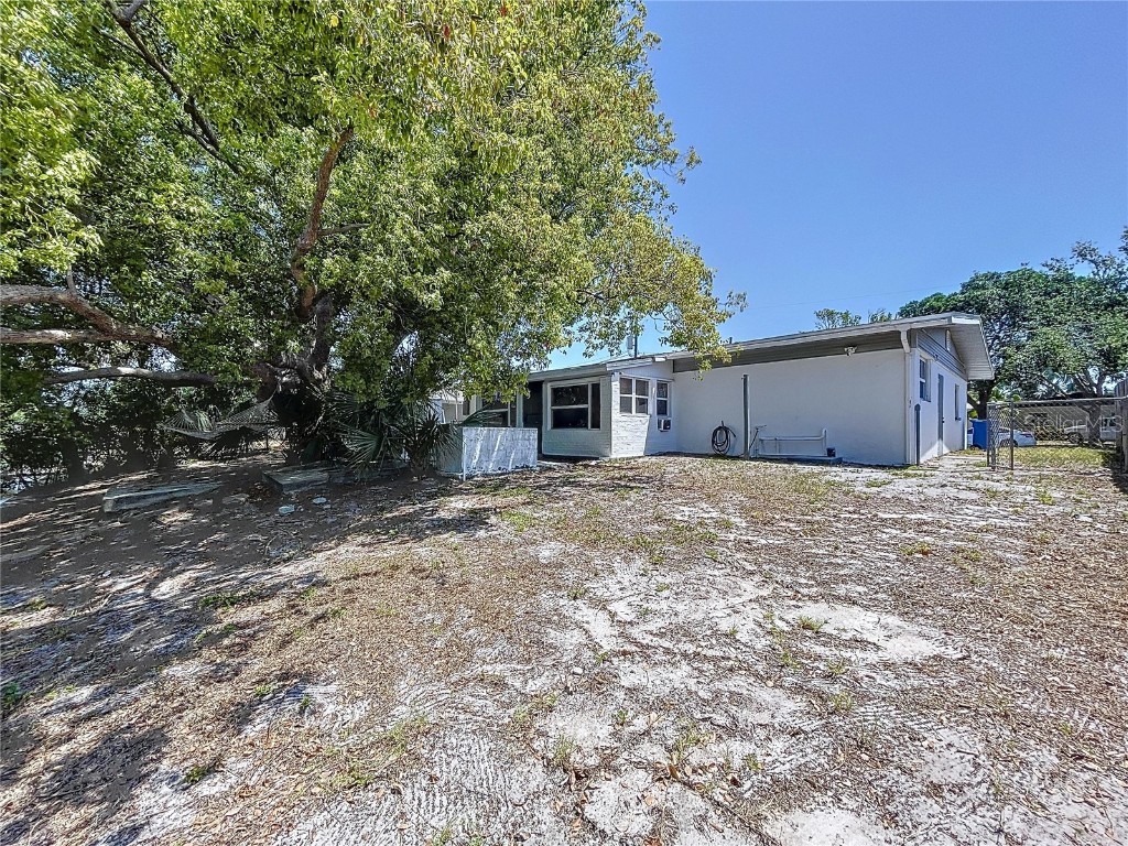 5806 Liverpool Drive Tampa FL 33615 TB8381610 image10