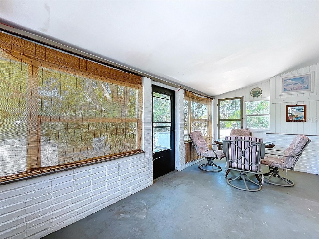 5806 Liverpool Drive Tampa FL 33615 TB8381610 image25