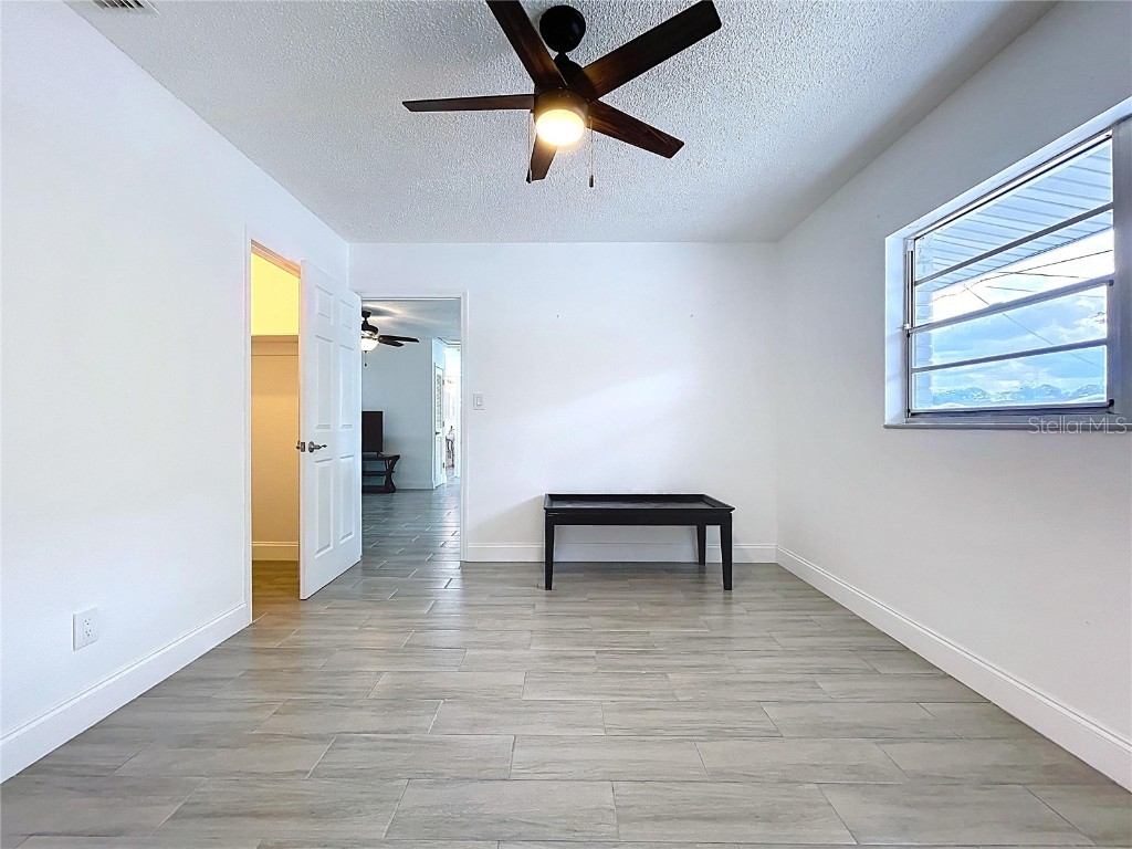 5806 Liverpool Drive Tampa FL 33615 TB8381610 image27