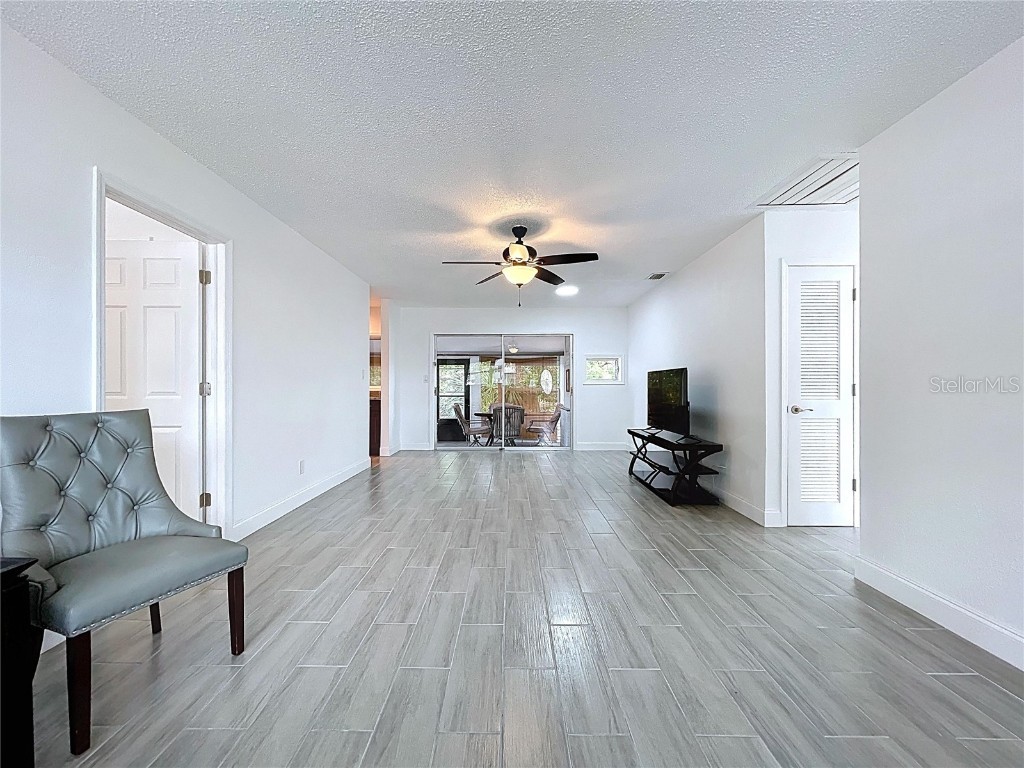 5806 Liverpool Drive Tampa FL 33615 TB8381610 image4