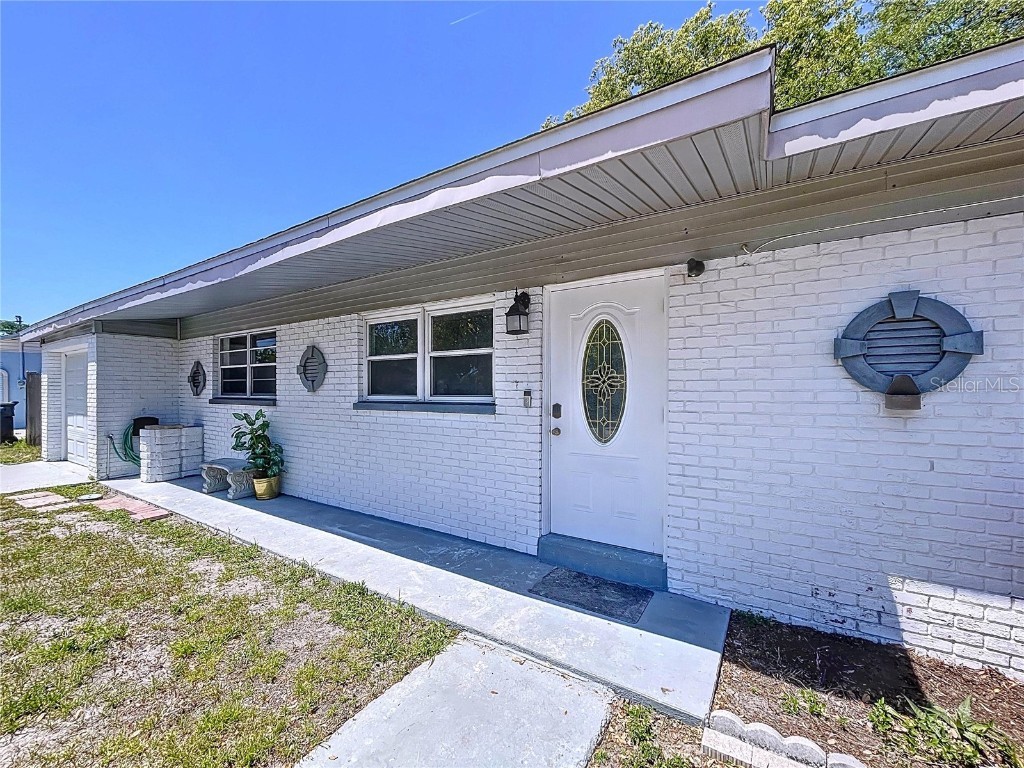 5806 Liverpool Drive Tampa FL 33615 TB8381610 image9