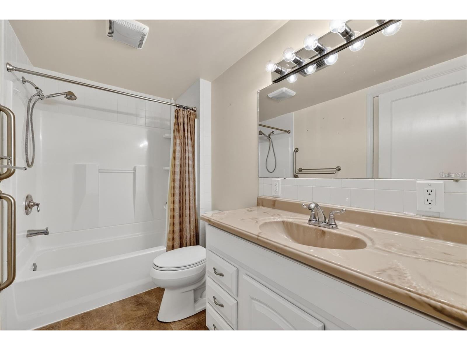 5806 N Cherokee Avenue Tampa FL 33604 TB8517075 image10