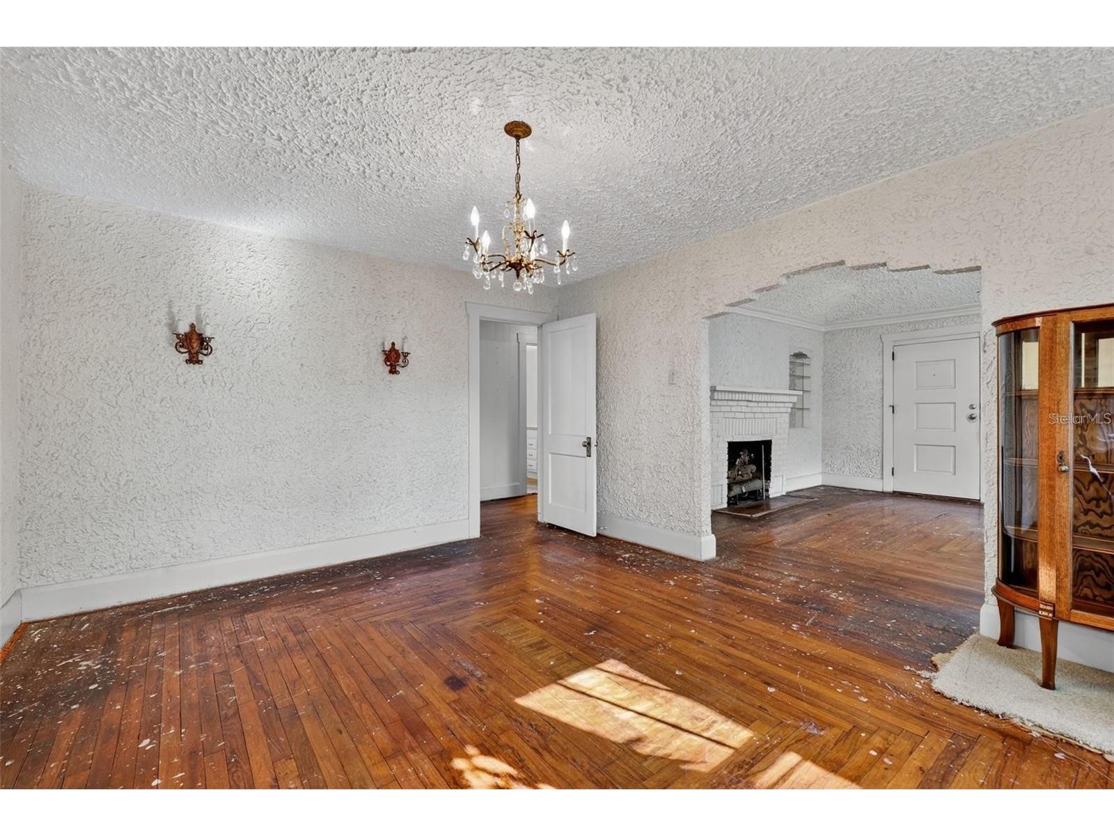 5806 N Cherokee Avenue Tampa FL 33604 TB8517075 image4