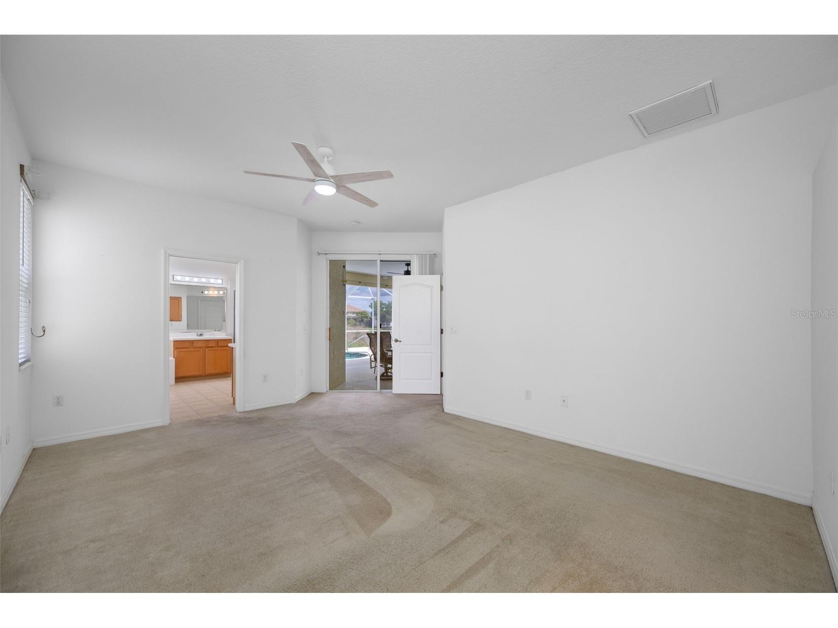 5806 New Paris Way Ellenton FL 34222 A4690306 image33