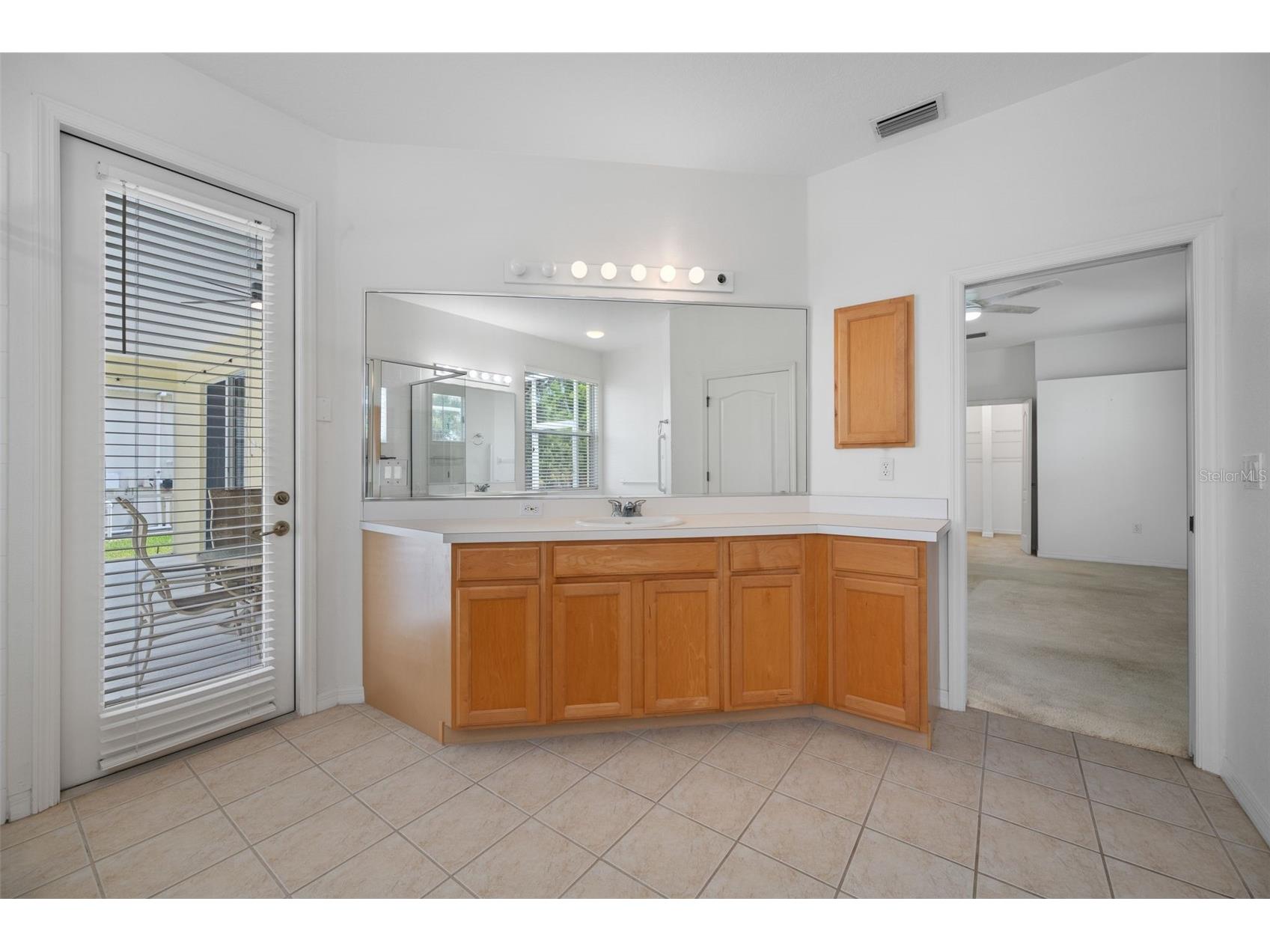 5806 New Paris Way Ellenton FL 34222 A4690306 image37