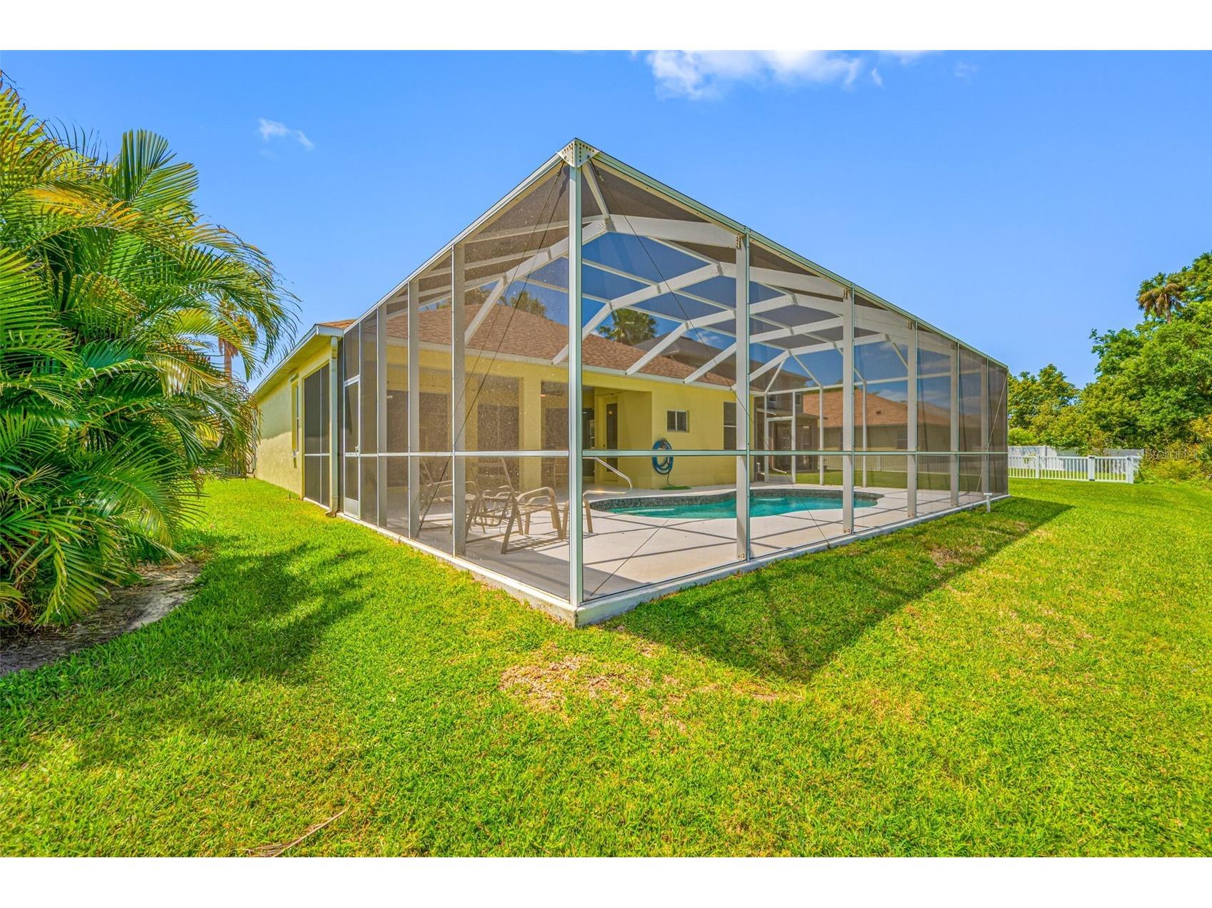 5806 New Paris Way Ellenton FL 34222 A4690306 image48