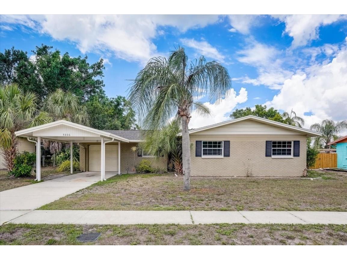 5806 Oxford Drive Tampa FL 33615 - Canal T3448102 image1