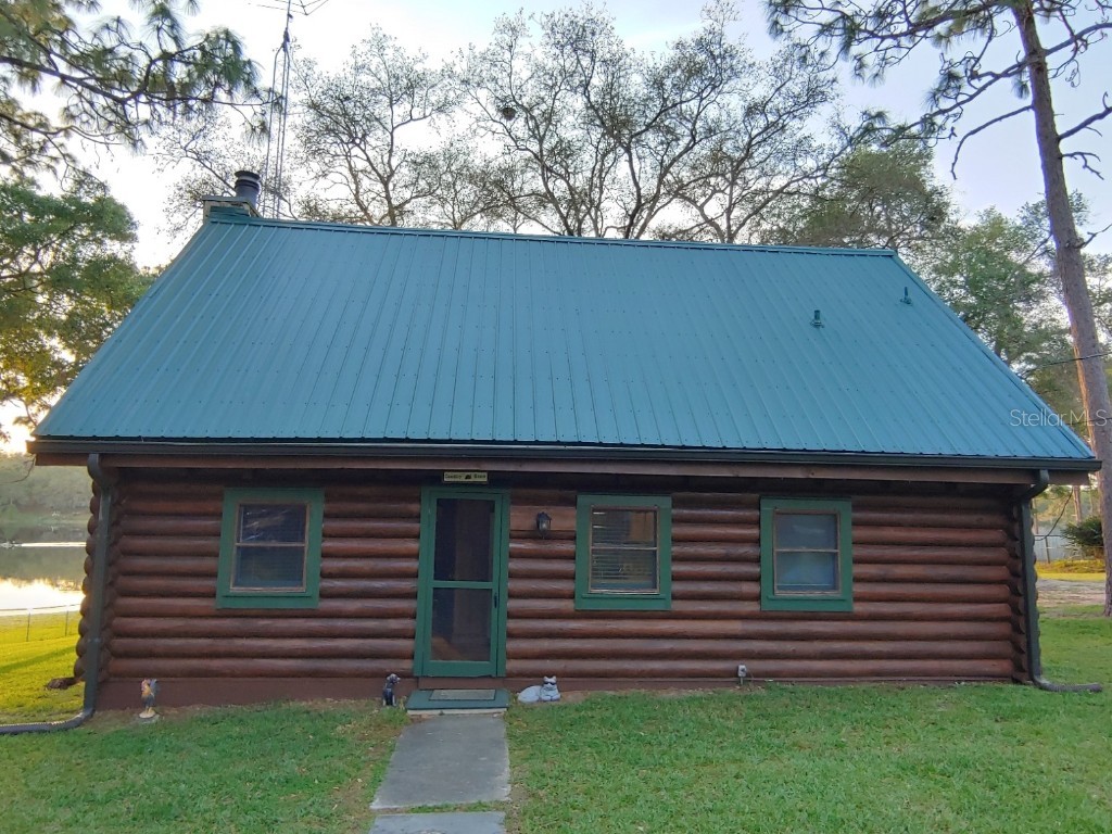 5806 SE 168th Court Ocklawaha FL 32179 - CRYSTAL & BLUE OM638191 image1
