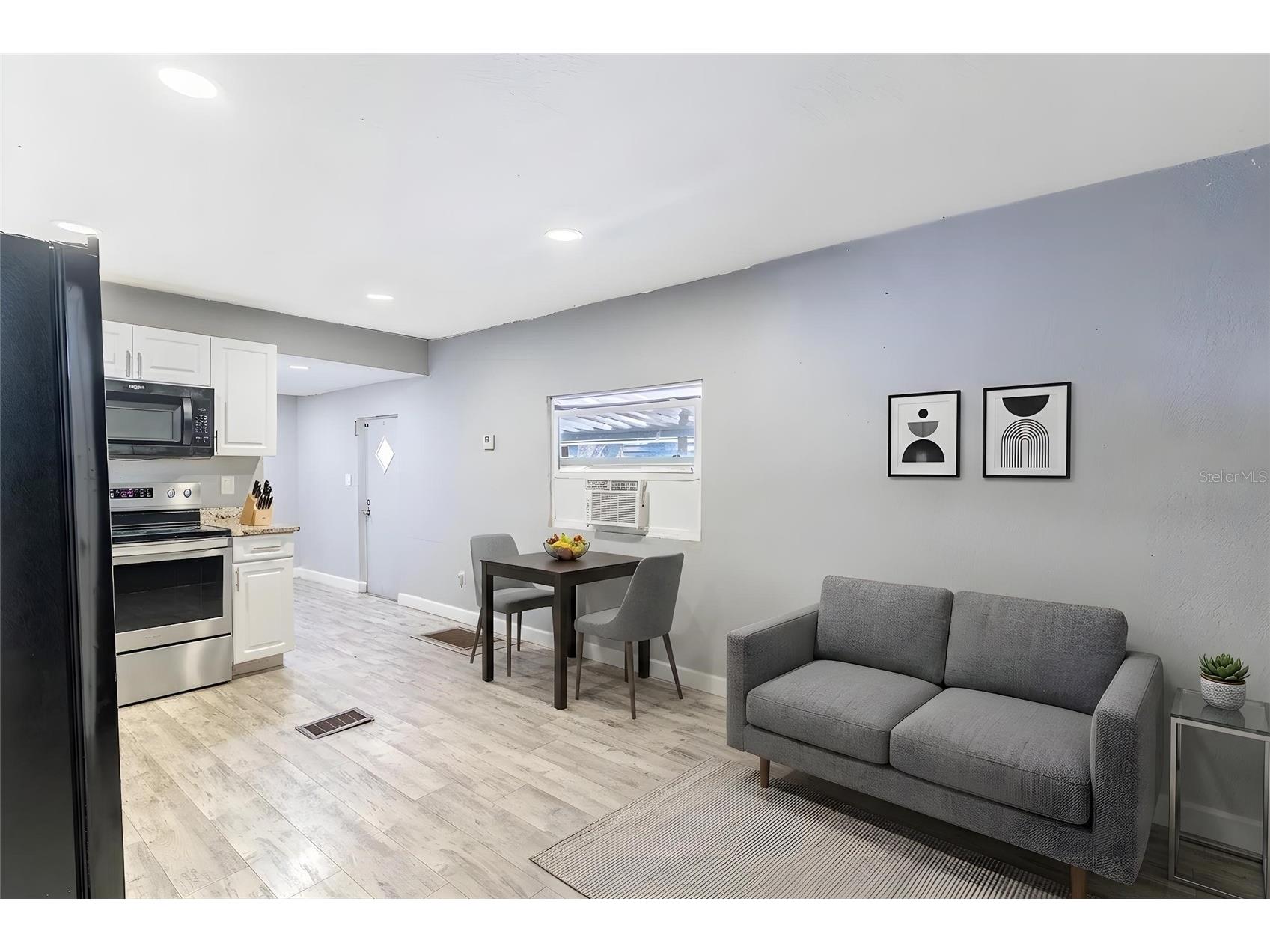 5807 Barry Lane Tampa FL 33634 L4961158 image2