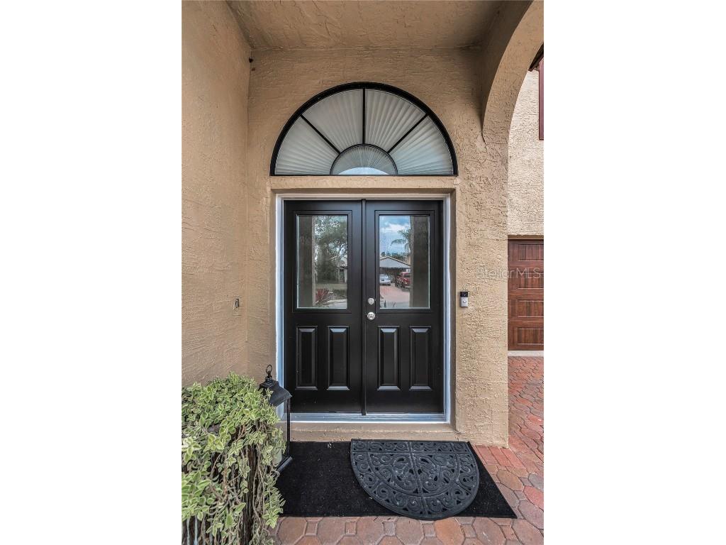 5807 Cay Cove Court Tampa FL 33615 TB8377458 image3