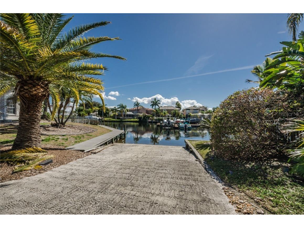 5807 Cay Cove Court Tampa FL 33615 TB8377458 image36