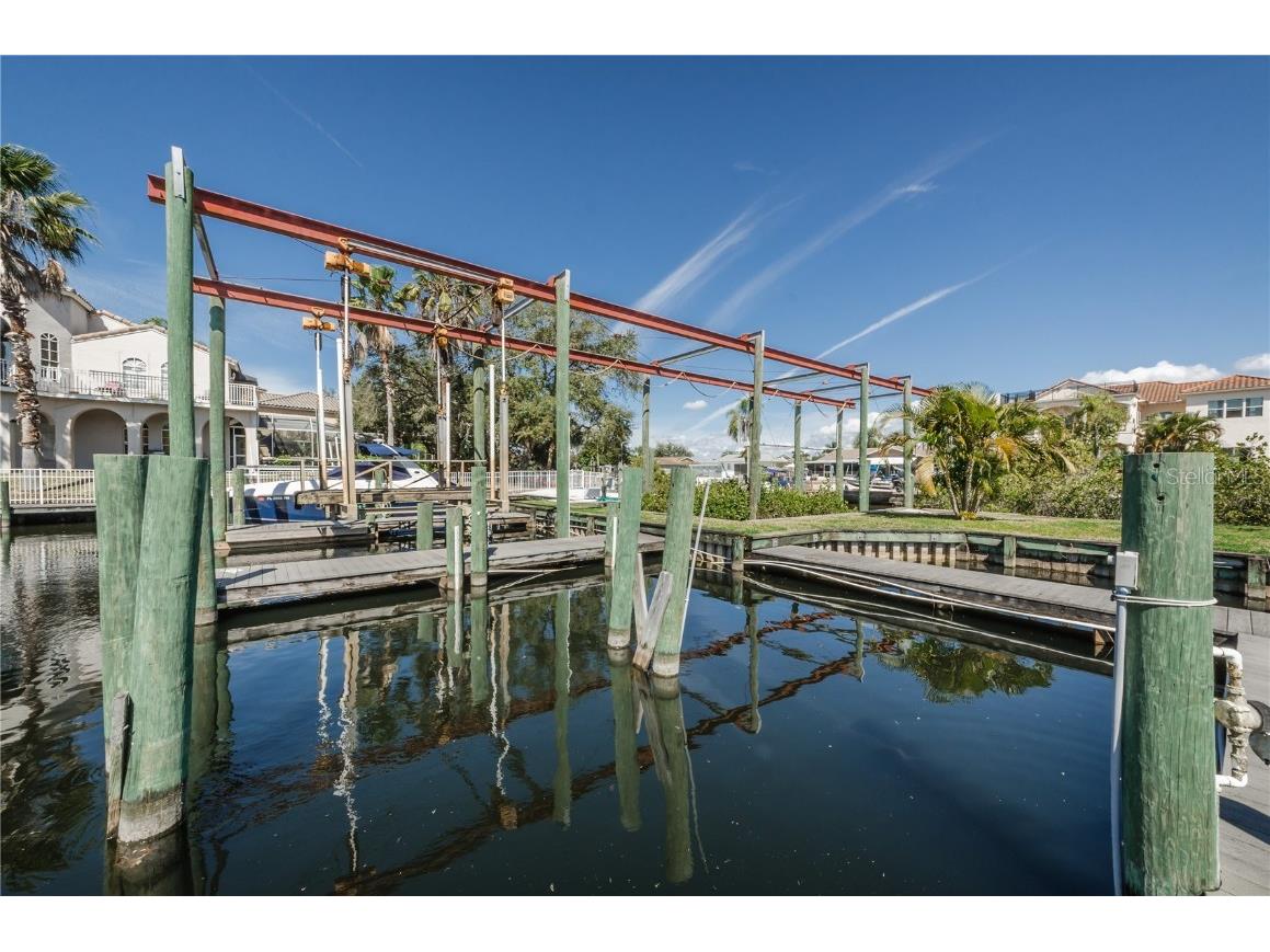 5807 Cay Cove Court Tampa FL 33615 TB8377458 image38