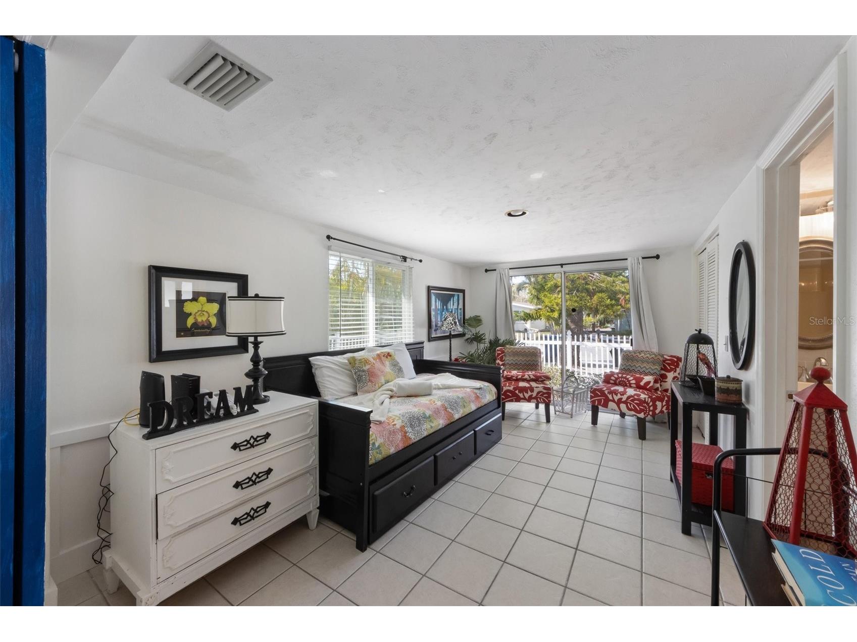 5807 De Palmas Avenue Holmes Beach FL 34217 A4682858 image14