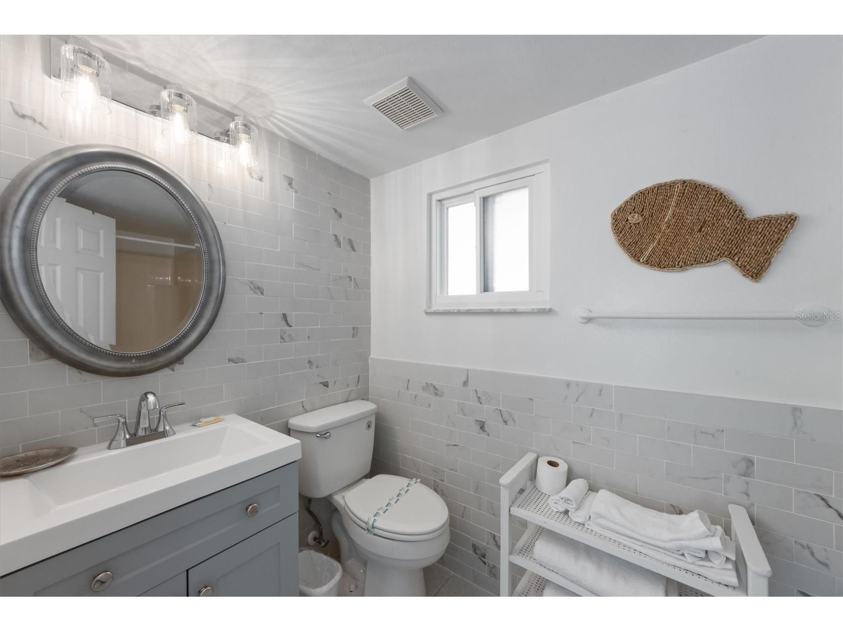 5807 De Palmas Avenue Holmes Beach FL 34217 A4682858 image16