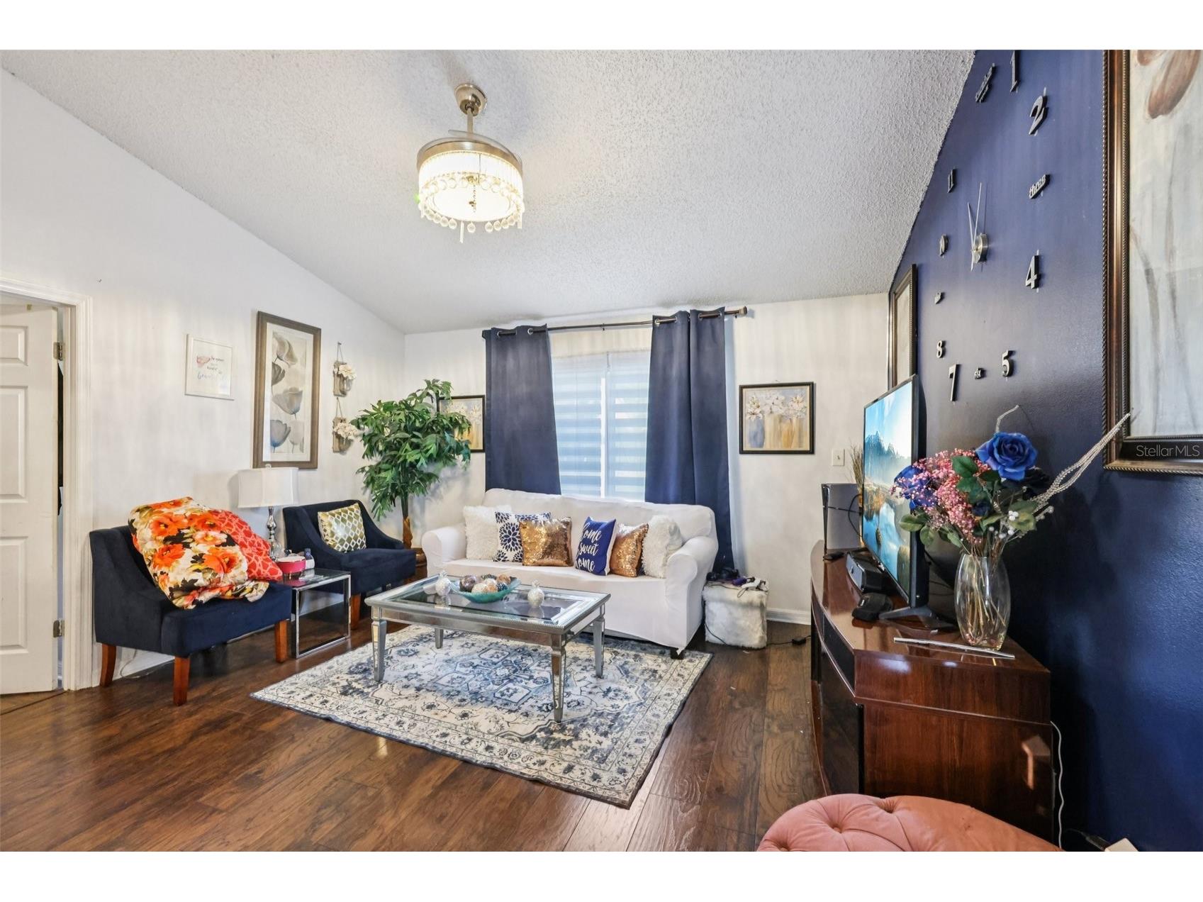 5807 Fox Hunt Trail Orlando FL 32808 TB8480487 image5