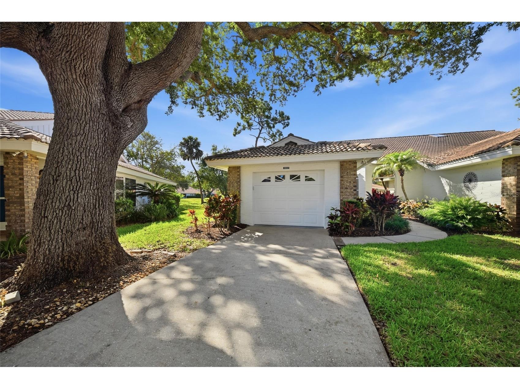 5807 Garden Lakes Palm Bradenton FL 34203 A4694831 image1