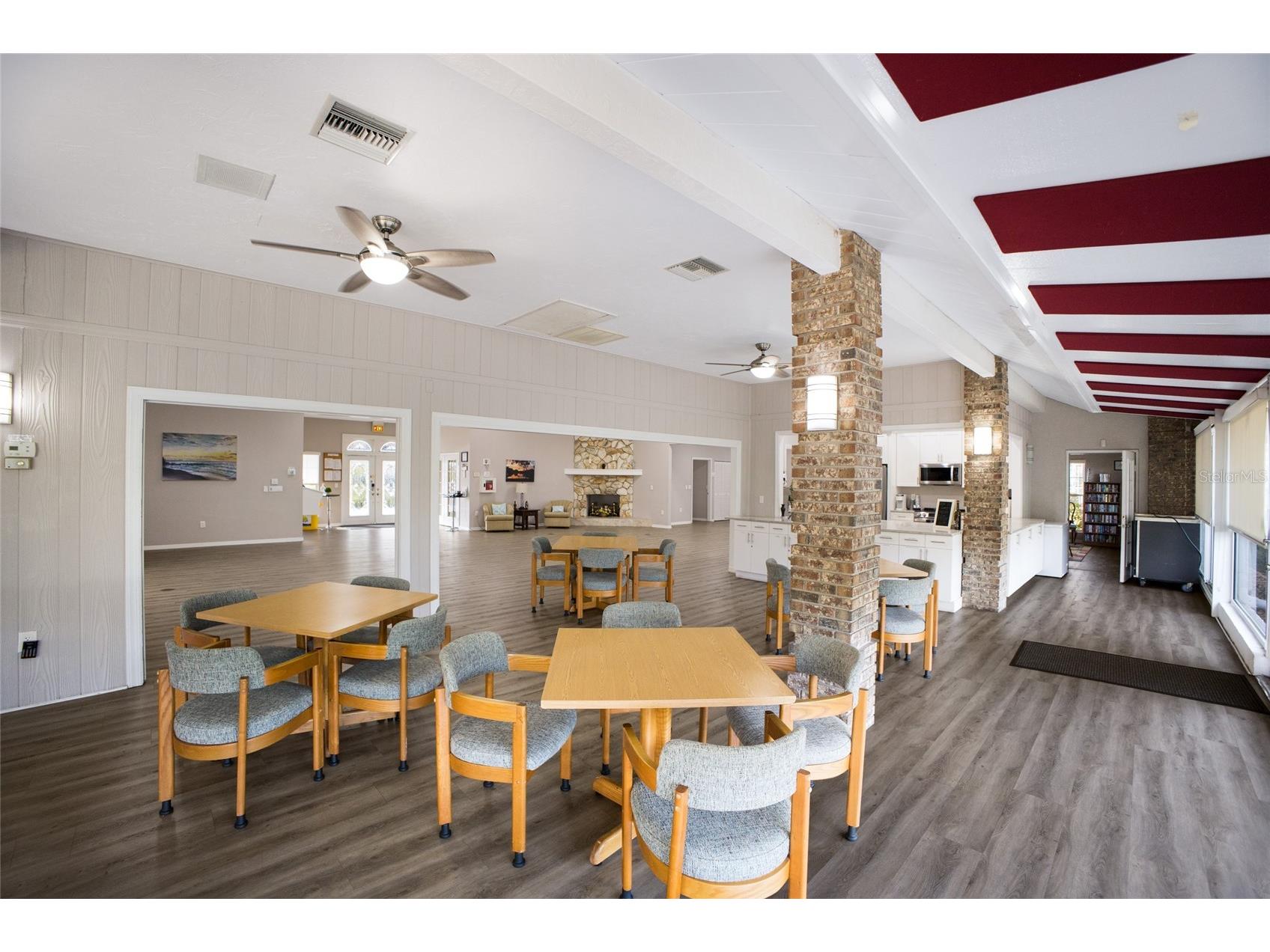 5807 Garden Lakes Palm Bradenton FL 34203 A4694831 image33