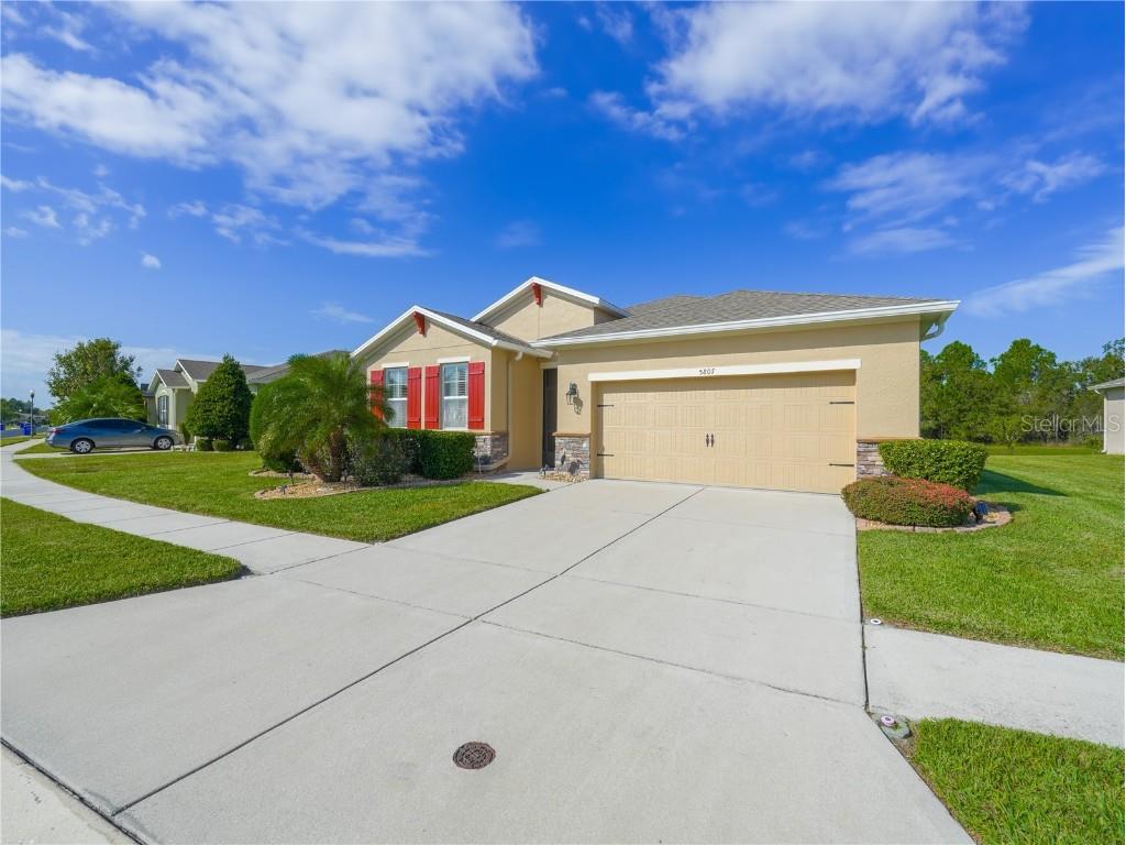 5807 Marsh Landing Drive Winter Haven FL 33881 P4927927 image1