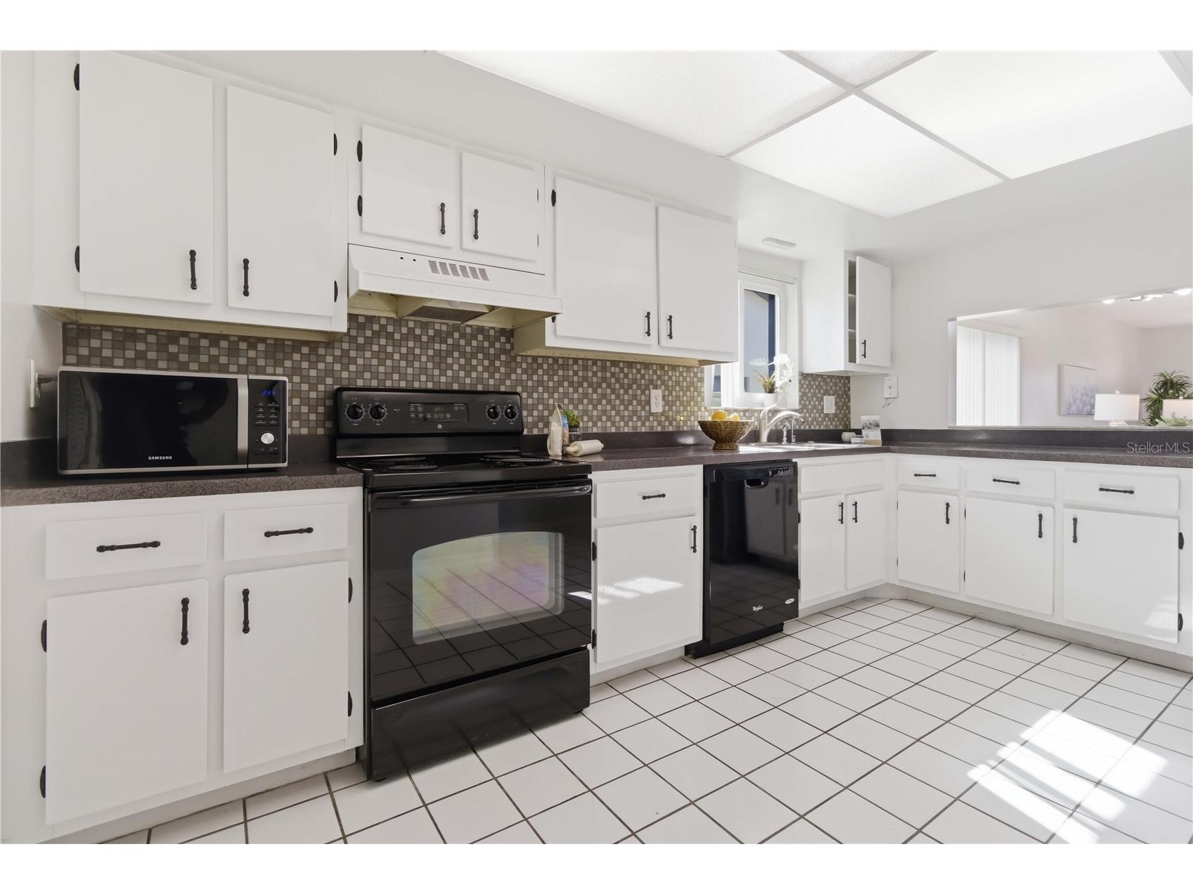 5807 N Atlantic Avenue #421 Cape Canaveral FL 32920 - BANANA RIVERFRONT O6373014 image11