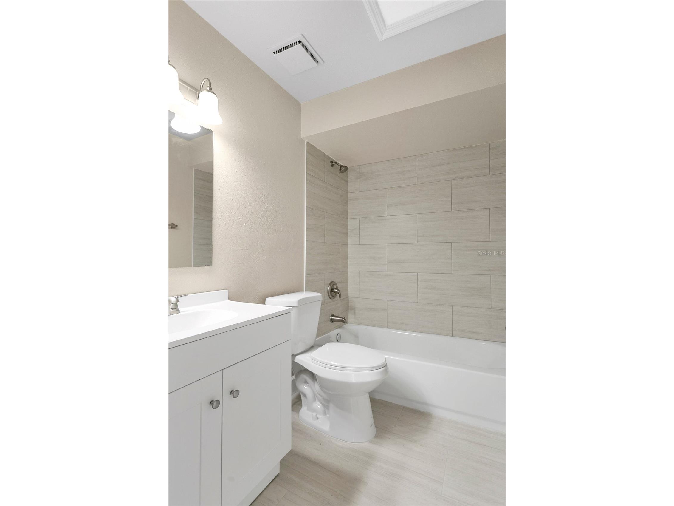 5807 Red Dahlia Court #27 Orlando FL 32807 O6405343 image18