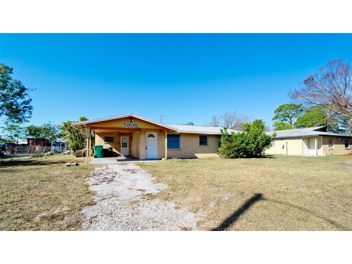 5808 2nd Street W Bradenton FL 34207 A4636460 image1