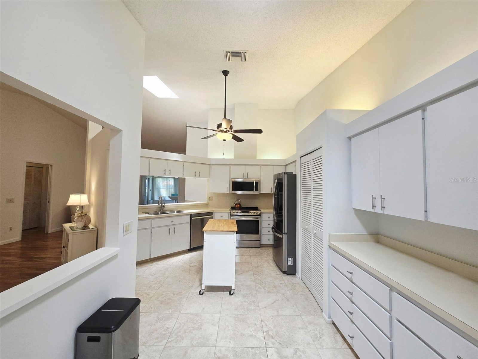 5808 Garden Lakes Drive Bradenton FL 34203 A4698796 image4