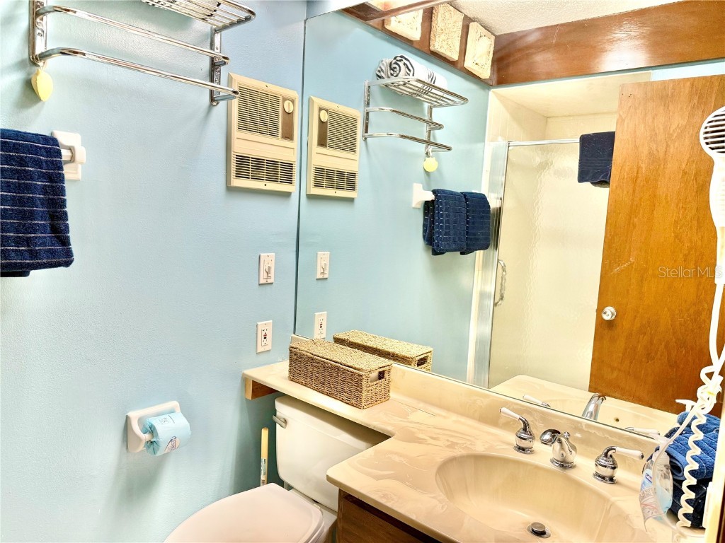 5808 Gulf Drive #203 Holmes Beach FL 34217 A4668547 image16