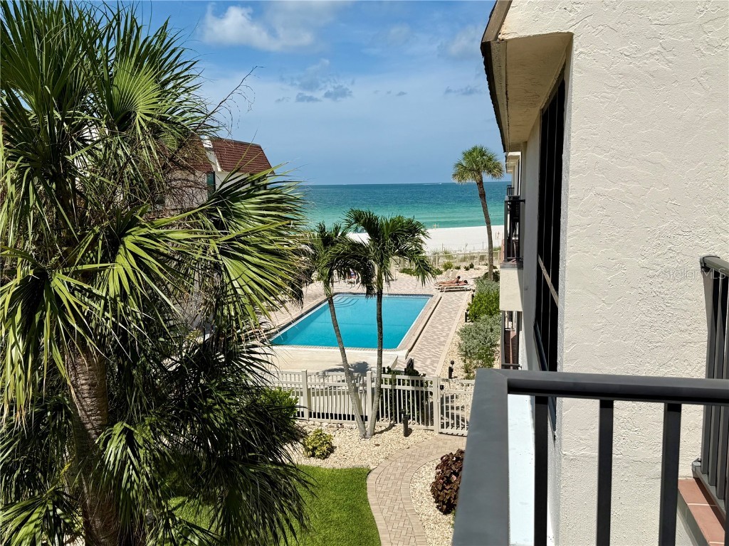 5808 Gulf Drive #203 Holmes Beach FL 34217 A4668547 image2