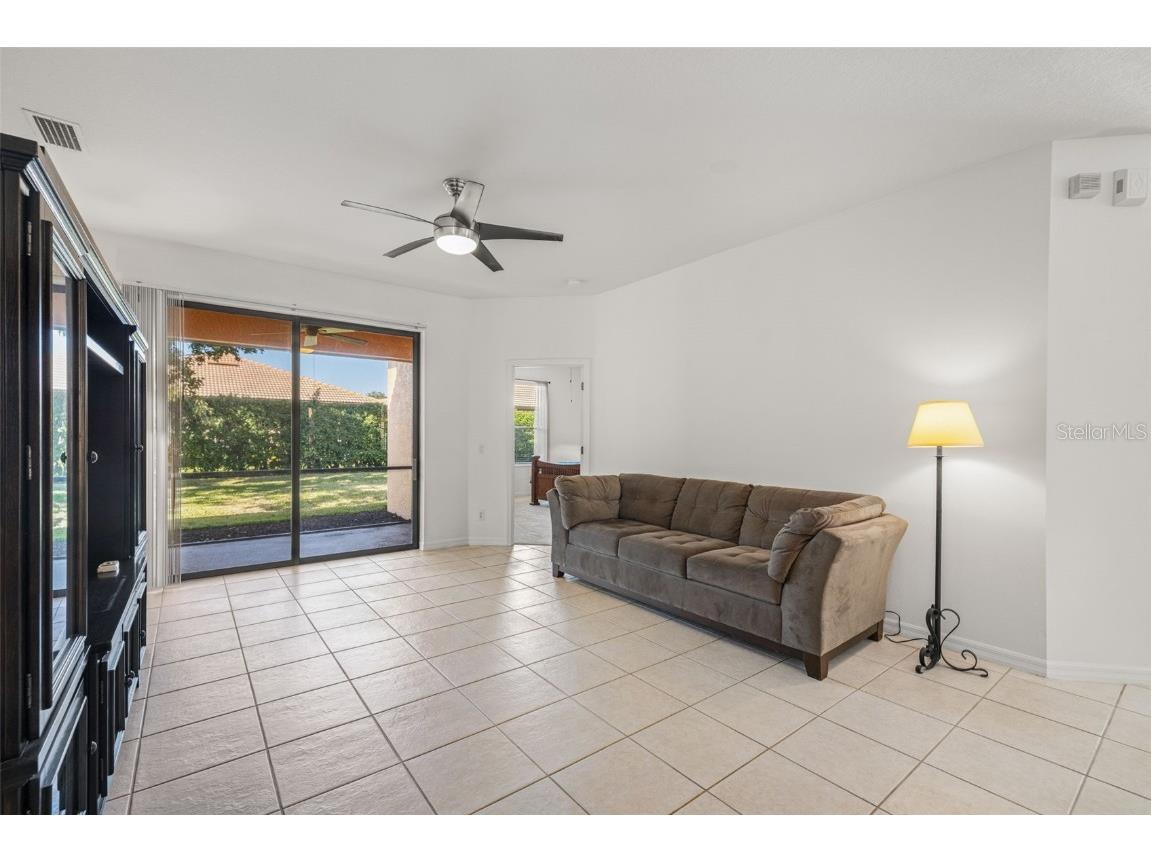 5808 Hidden Falls Lane Apollo Beach FL 33572 TB8449828 image17