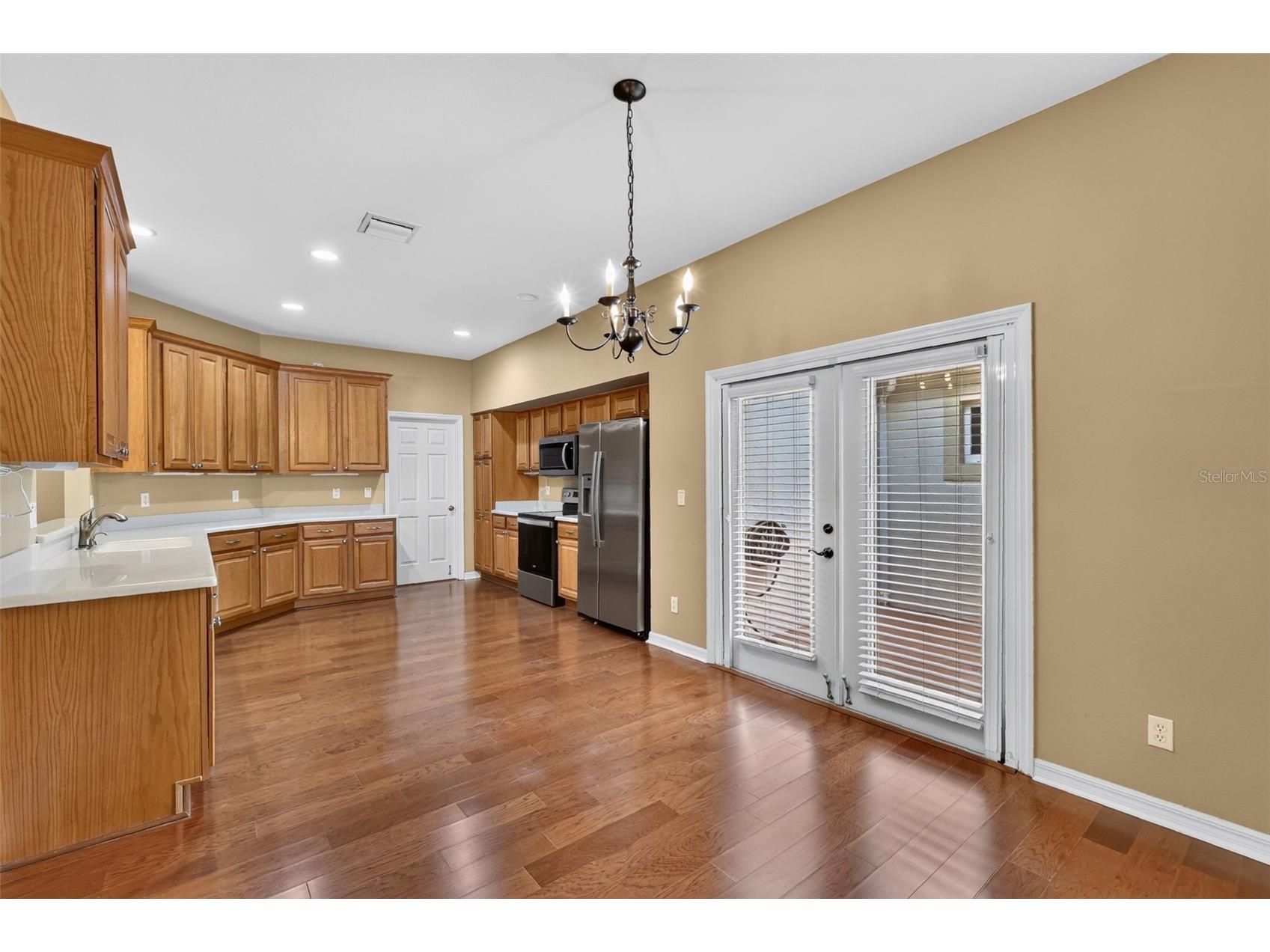 5809 Bounty Circle Tavares FL 32778 - LITTLE LAKE HARRIS G5115378 image12