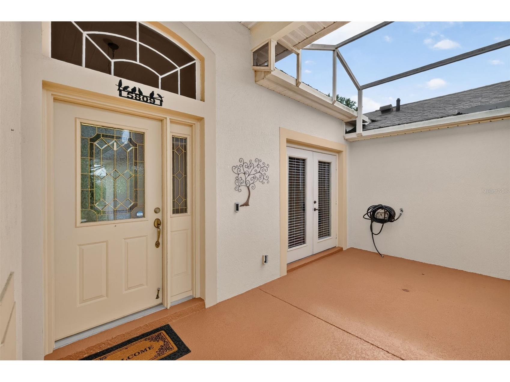 5809 Bounty Circle Tavares FL 32778 - LITTLE LAKE HARRIS G5115378 image5