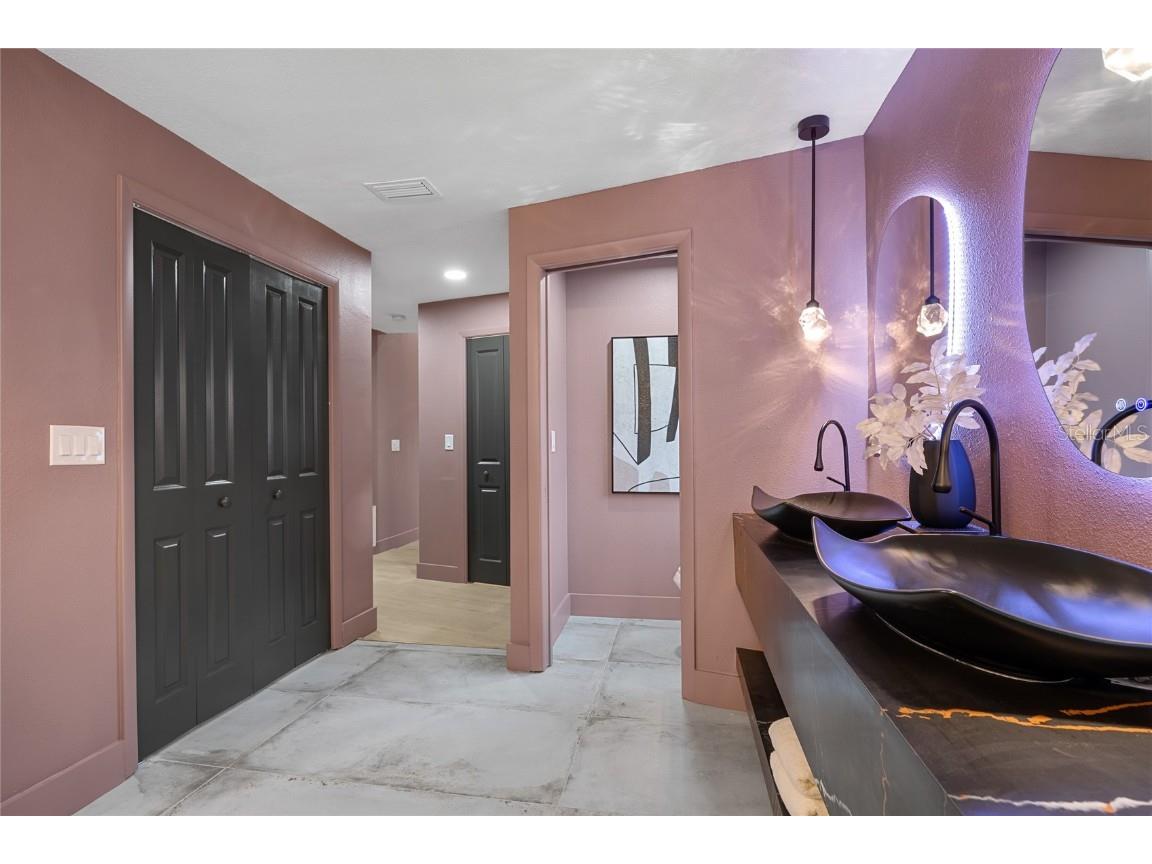 5809 Cruiser Way Tampa FL 33615 TB8341730 image46