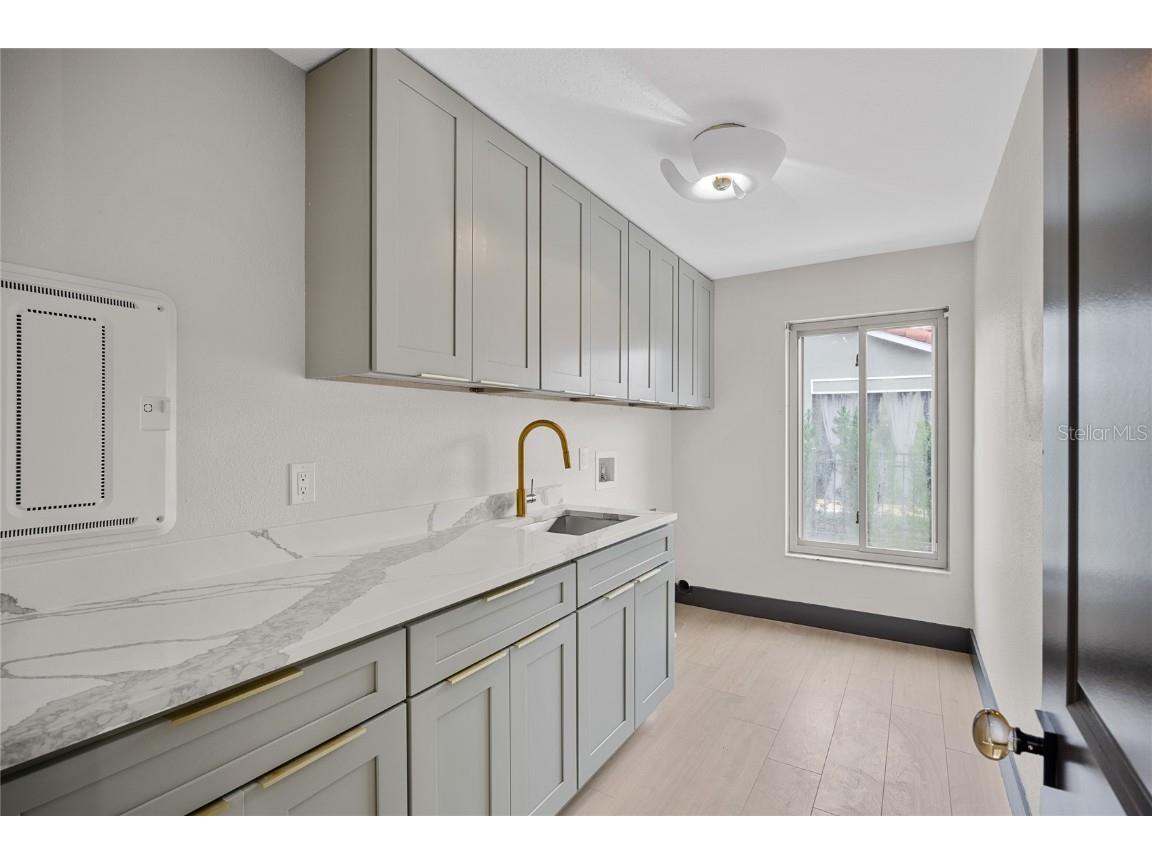 5809 Cruiser Way Tampa FL 33615 TB8341730 image54