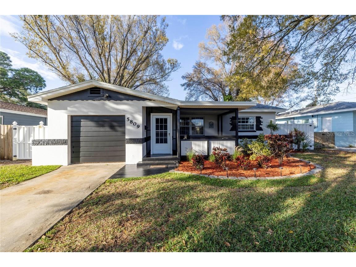5809 Dartmouth Avenue N Saint Petersburg FL 33710 U8232495 image1