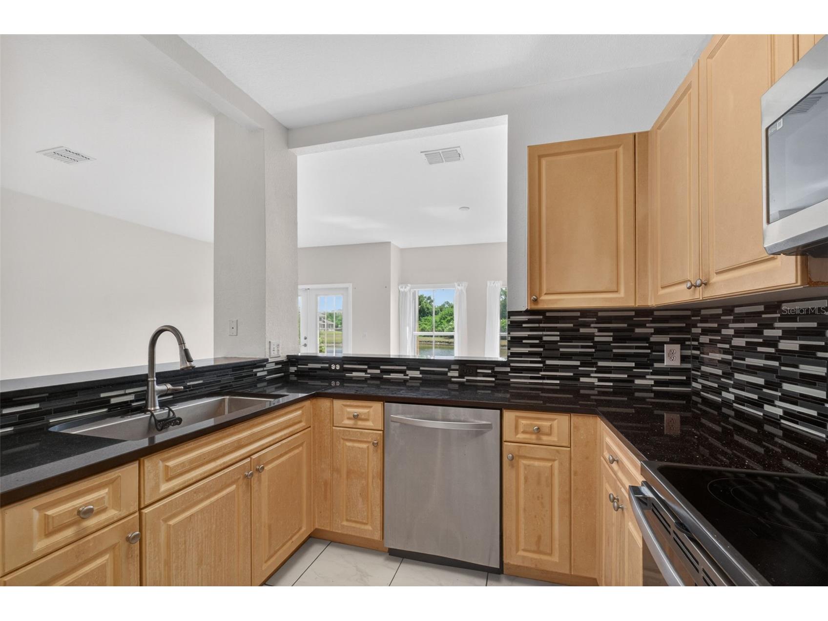 5809 Leopardstown Drive Tampa FL 33610 TB8502504 image17